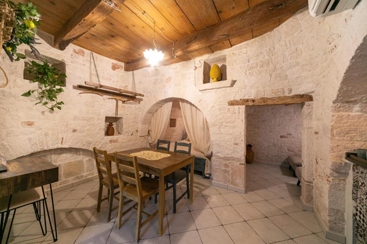 Holiday home Trullo Arboris