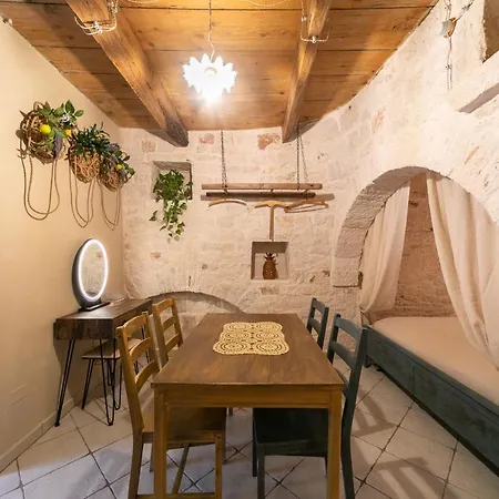 Trullo Arboris Villa Alberobello Exterior photo