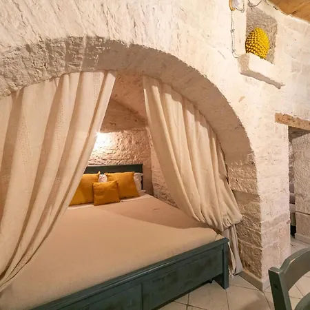 Trullo Arboris Villa Alberobello Exterior photo