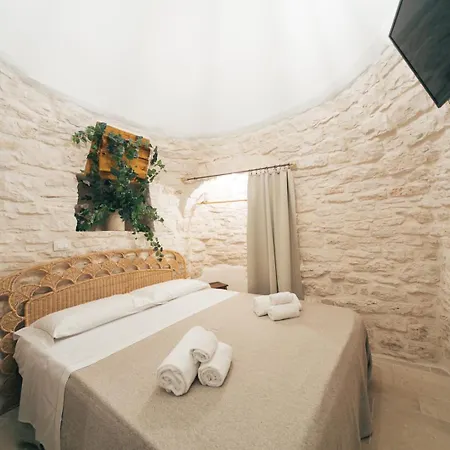 Trullo Arboris Villa Alberobello Room photo